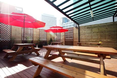 24 Guesthouse Myeongdong Avenue — balance & terrace