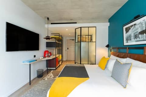 Kaan Casablanca — hotel room