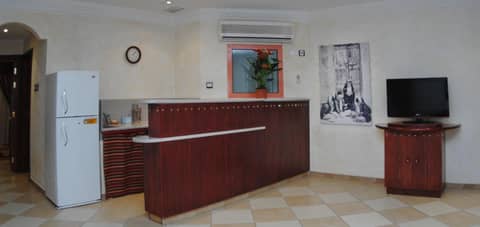 Al Liwan Suites — photo 3