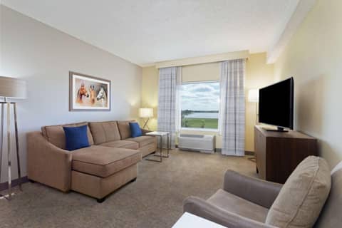 Hampton Inn & Suites Wellington — photo 5