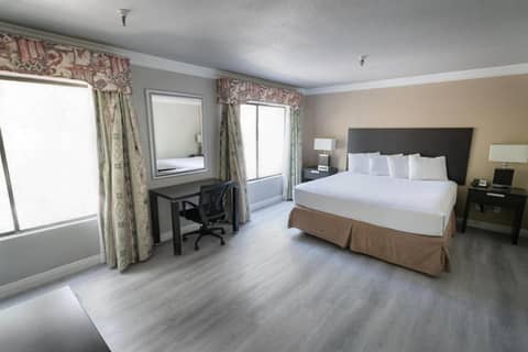 Alexis Park All Suite Resort — photo 6