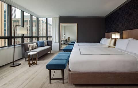 The Marquette Hotel, Curio Collection by Hilton — hotel room