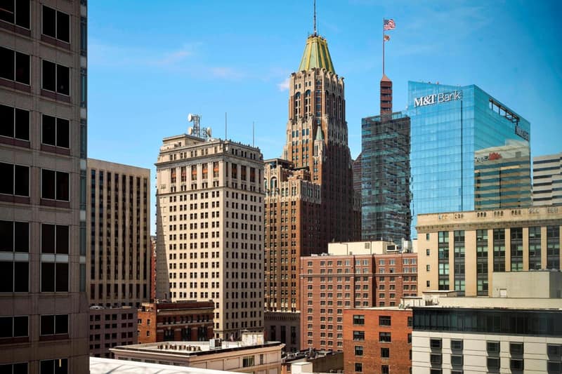 Renaissance Baltimore Harborplace Hotel — building