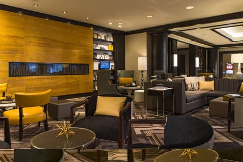 Renaissance Baltimore Harborplace Hotel — lounge