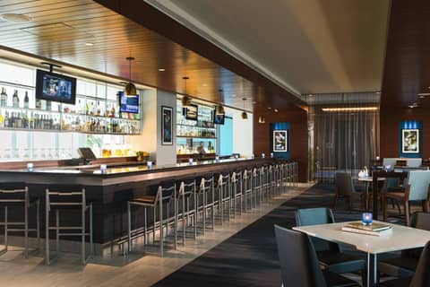 Renaissance Baltimore Harborplace Hotel — photo 6