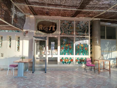 Golden Rose Hotel — photo 2