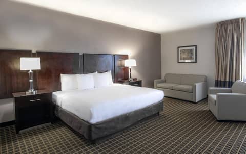 Clarion Inn & Suites Miami International Airport — photo 8