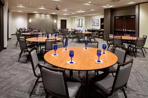 Hyatt Place Cleveland/Lyndhurst/Legacy Village — photo 3
