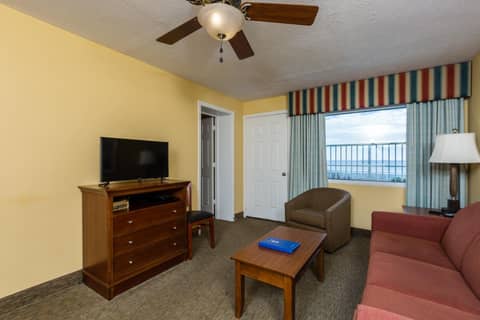 Jade Tree Cove — photo 8