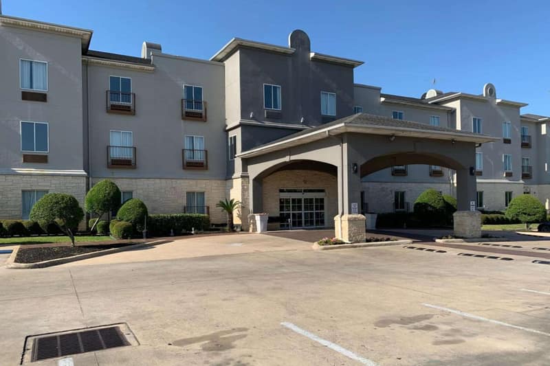 Country Inn & Suites by Radisson, Austin North Pflugerville , TX — building
