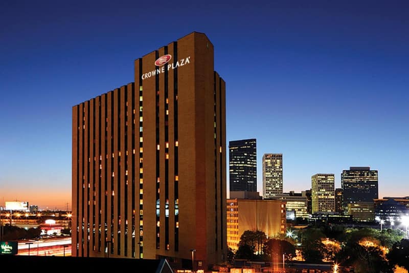 Crowne Plaza Houston Med Ctr-Galleria Area by IHG — building