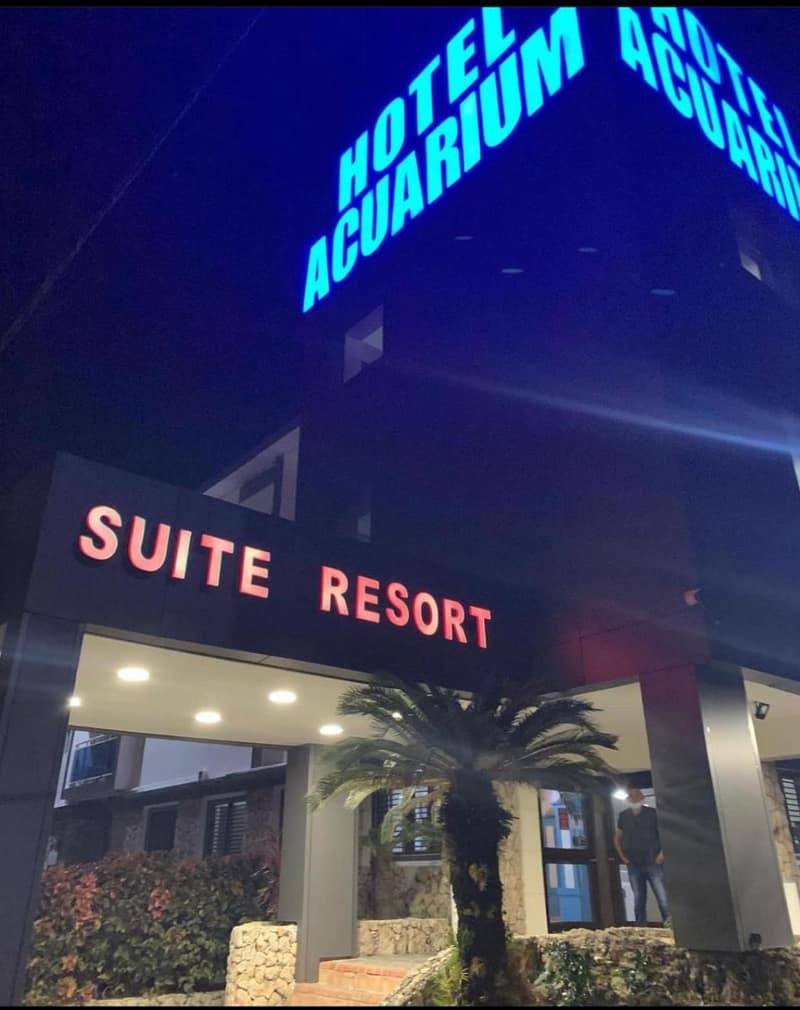 Acuarium Suite Resort — building
