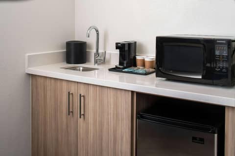 Sonesta Select Nashville Airport Suites — photo 2