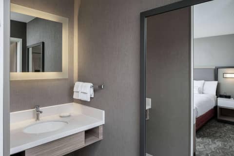 Sonesta Select Nashville Airport Suites — photo 3