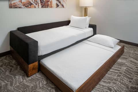 Sonesta Select Nashville Airport Suites — photo 4