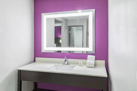 La Quinta by Wyndham Houston Southwest — photo 3