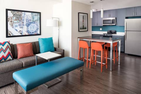 Residence Inn Washington Capitol Hill/Navy Yard — hotel room