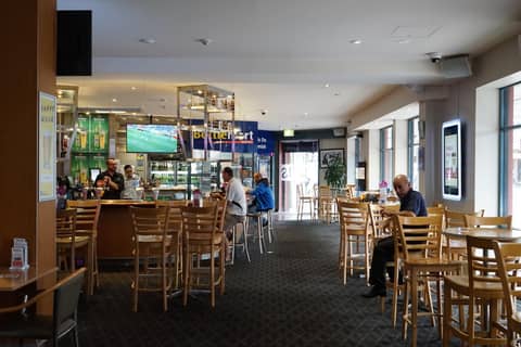 Oasis on Beamish Hotel — dining