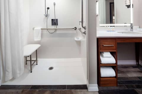Homewood Suites by Hilton Boston Seaport District — photo 9