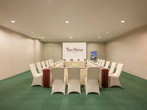 The Alana Yogyakarta Hotel and Convention Center — photo 6