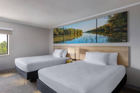 Days Inn & Suites by Wyndham Kansas City South — photo 2
