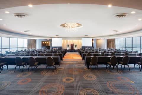 Crowne Plaza Kansas City Downtown by IHG — photo 2