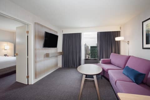 Crowne Plaza Kansas City Downtown by IHG — photo 4