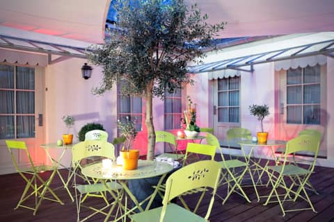 Hôtel Alexandra — balance & terrace