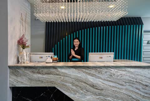 Cross Vibe Chiang Mai Decem Nimman — recepcion & lobby
