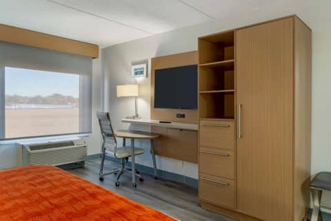 Best Western PLUS Executive Hotel Richmond — photo 2