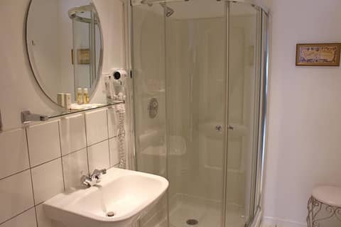 Hotel Charles-Alexandre - Par Aneyro — photo 2