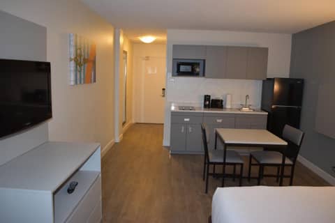 MainStay Suites MSP Airport - Mall of America — photo 3