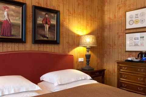 Hotel City House — hotel room