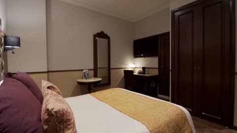Hotel Morales Historical & Colonial Downtown Core — photo 2