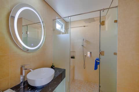 SEA QUEEN Hotel — photo 5