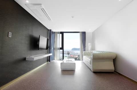 Eins Hotel — photo 3