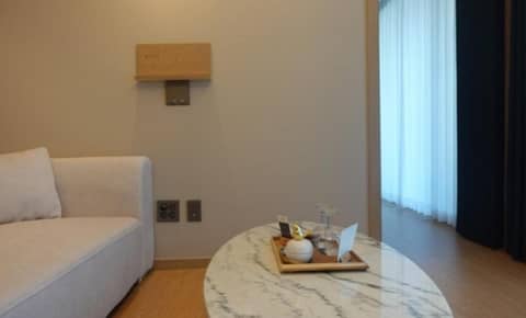 Elbon the stay with A1 — photo 4