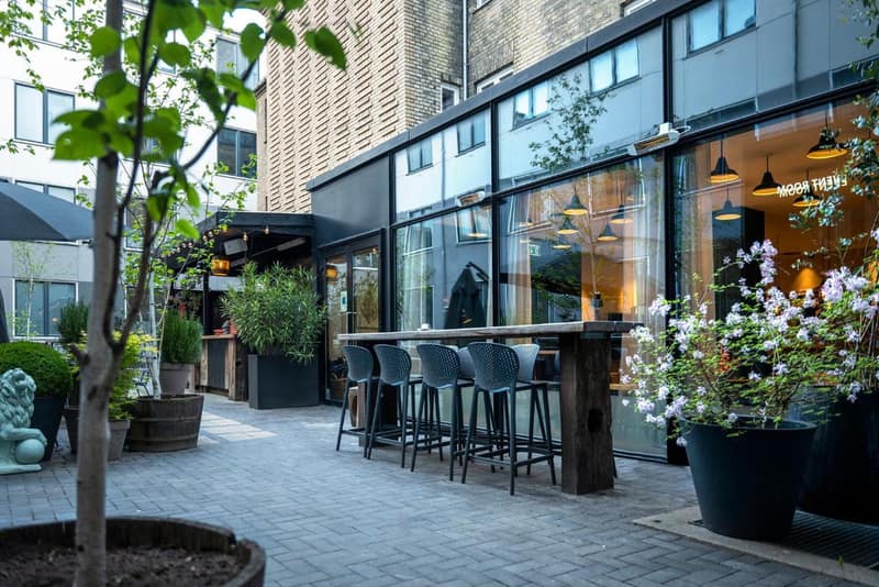 Motel One Copenhagen — balance & terrace