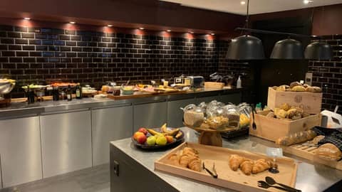 Motel One Copenhagen — dining