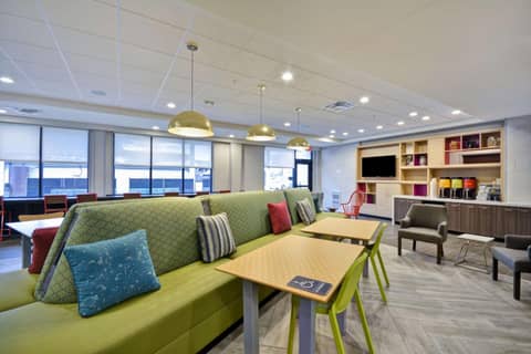 Home2 Suites By Hilton Columbus Airport East Broad — photo 8