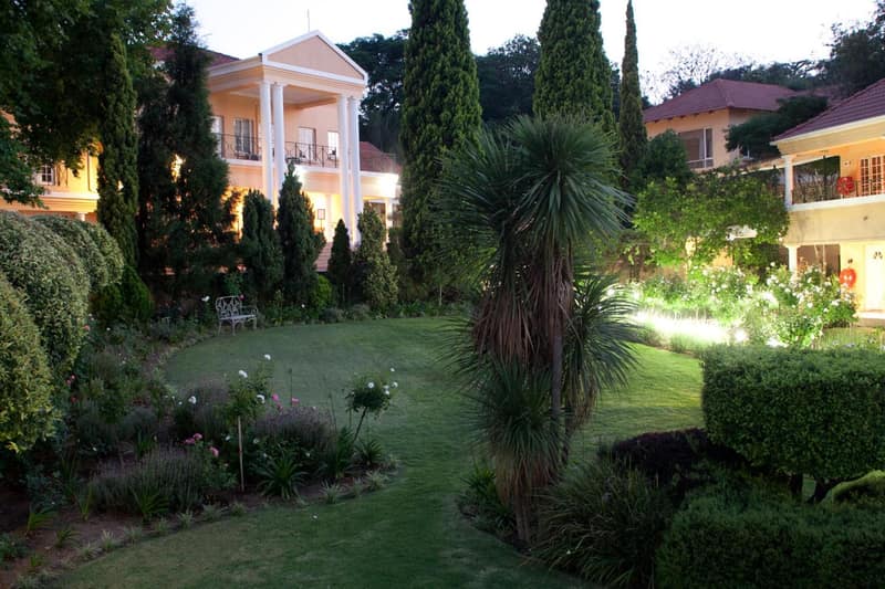Little Tuscany Boutique Hotel — building