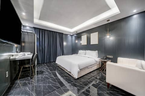H moment Hotel songjeong — photo 3