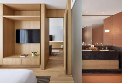Hyatt Centric Melbourne — hotel room