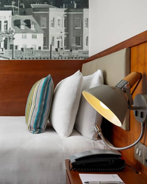 Seraphine Hammersmith Hotel — building