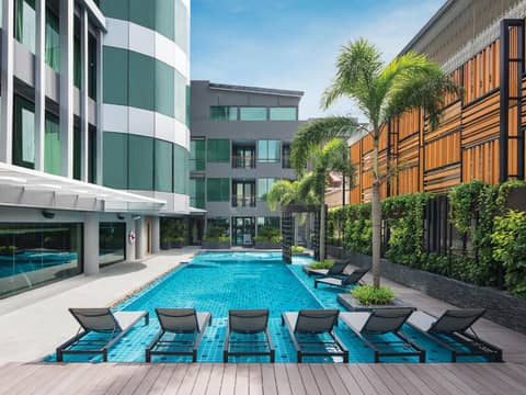 Solitaire Bangkok Sukhumvit 11 by Kingston Hotels — recepcion & lobby