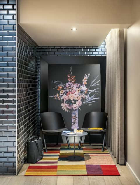 OKKO Hotels Lyon Centre — lounge