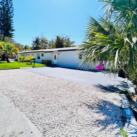 CocoBay 2BR Condos Near Beach, Galleria Mall, Wilton Manors, Cruise Port — photo 4