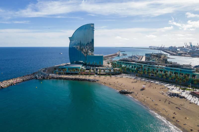 W Barcelona — building