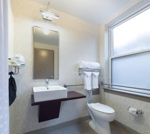 Holiday Inn Express Chicago - Magnificent Mile by IHG — photo 2