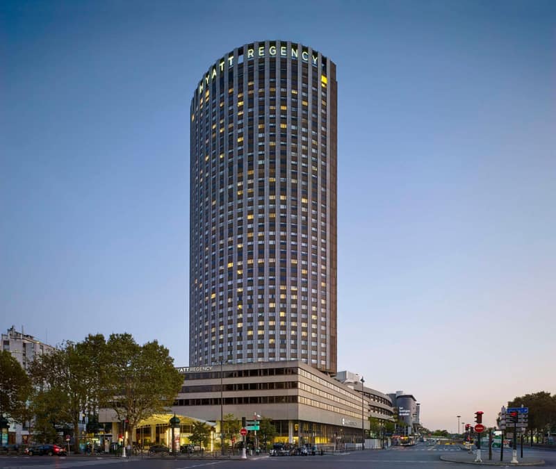 Hyatt Regency Paris Etoile — building